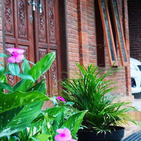 Berkah Homestay Magelang Exterior photo