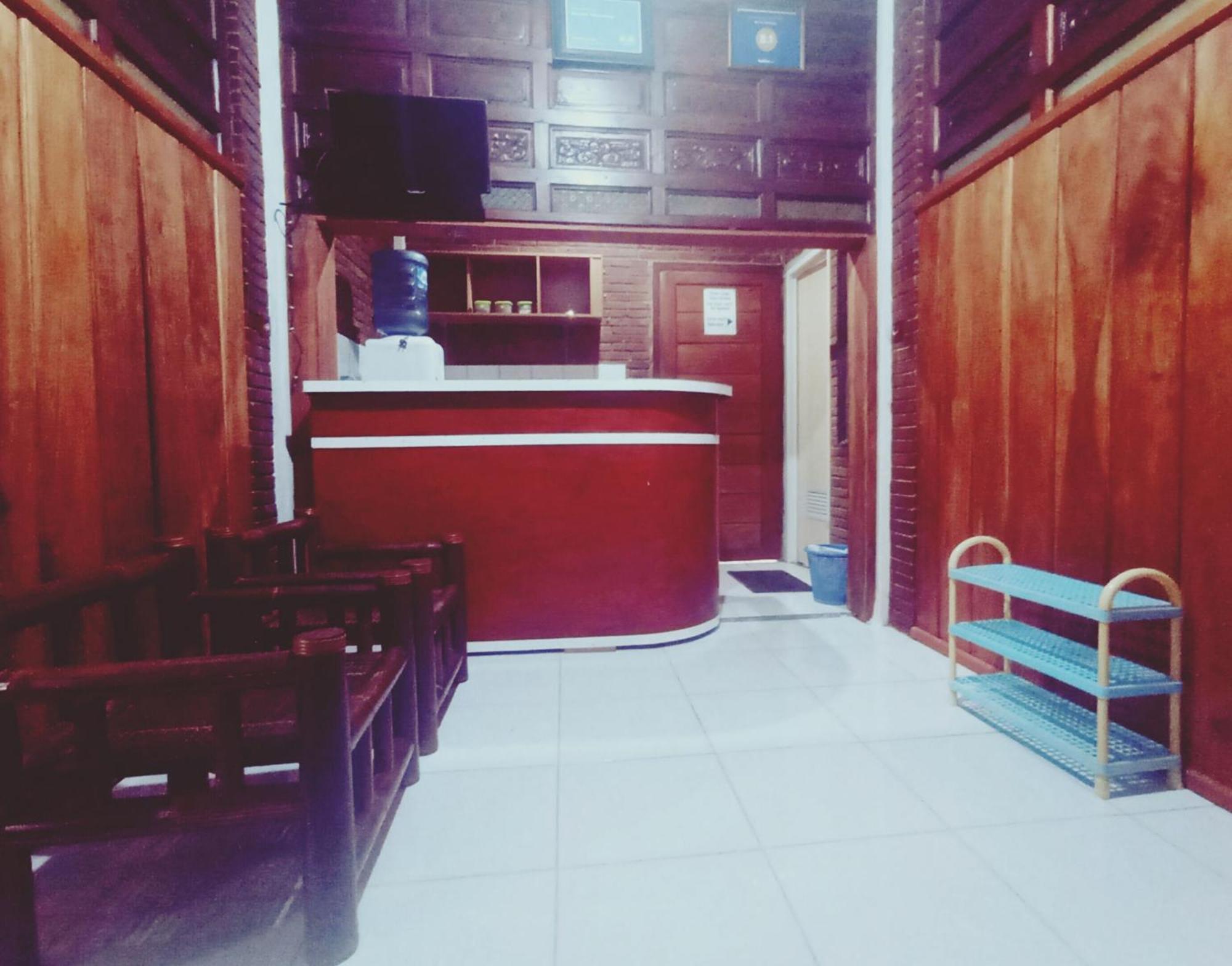 Berkah Homestay Magelang Exterior photo